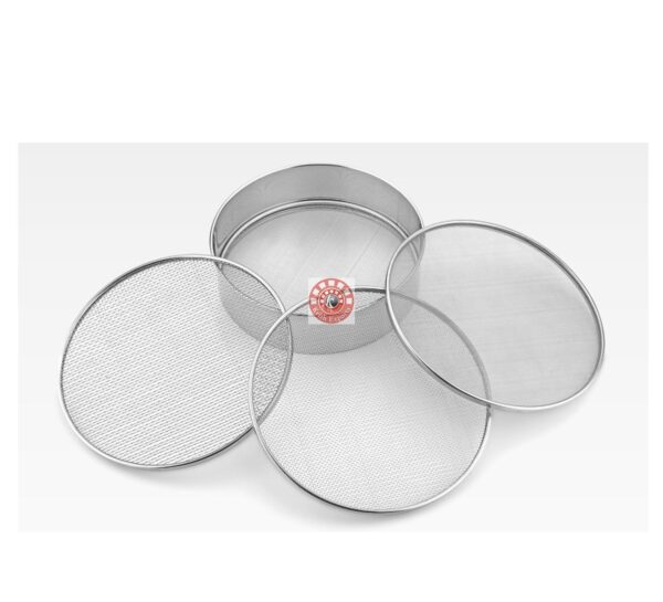 Flour Sieves with Detachable Sieves