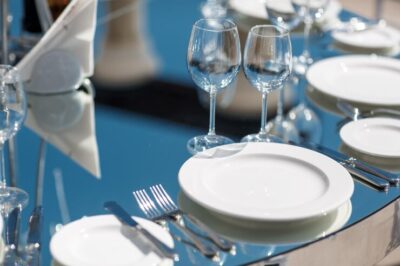 luxury-wedding-catering-banquet-outdoor_624325-1786